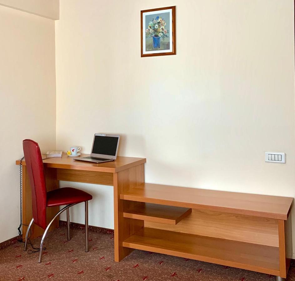 Hotel Victoria Cluj-Napoca Eksteriør billede