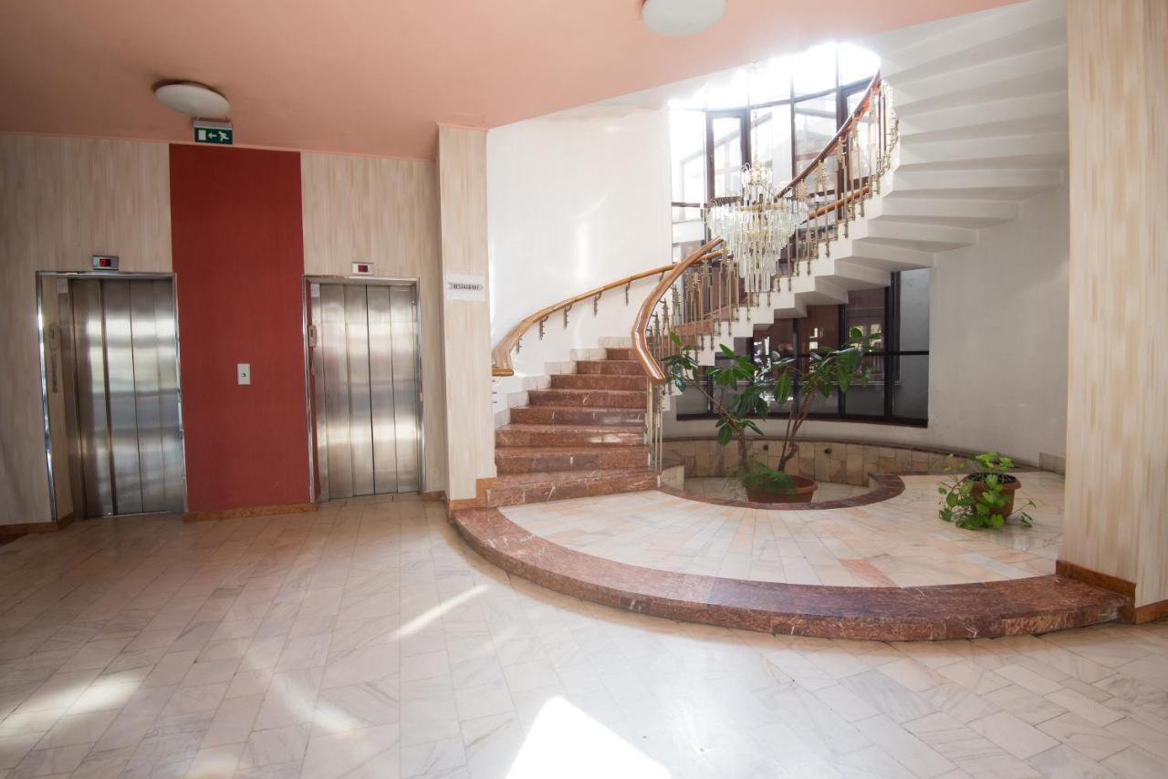 Hotel Victoria Cluj-Napoca Eksteriør billede