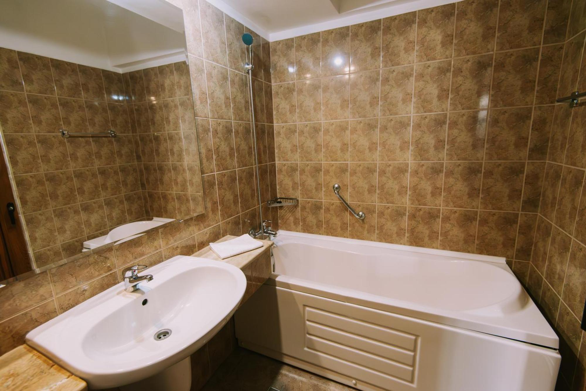 Hotel Victoria Cluj-Napoca Eksteriør billede